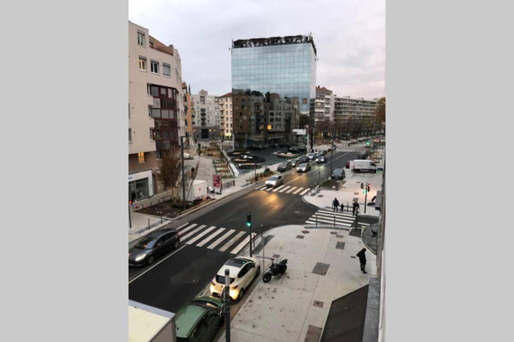 L'Escapade De Lyon, Charpennes, Jacuzzi Et Emplacement Ideal Apartment Вильорбан Екстериор снимка